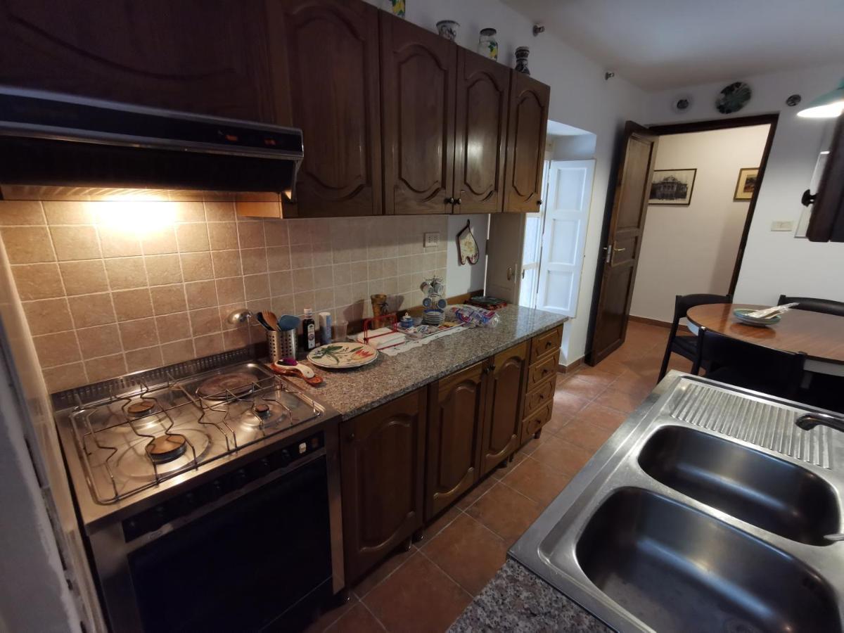 House Stephanotus Катания Экстерьер фото