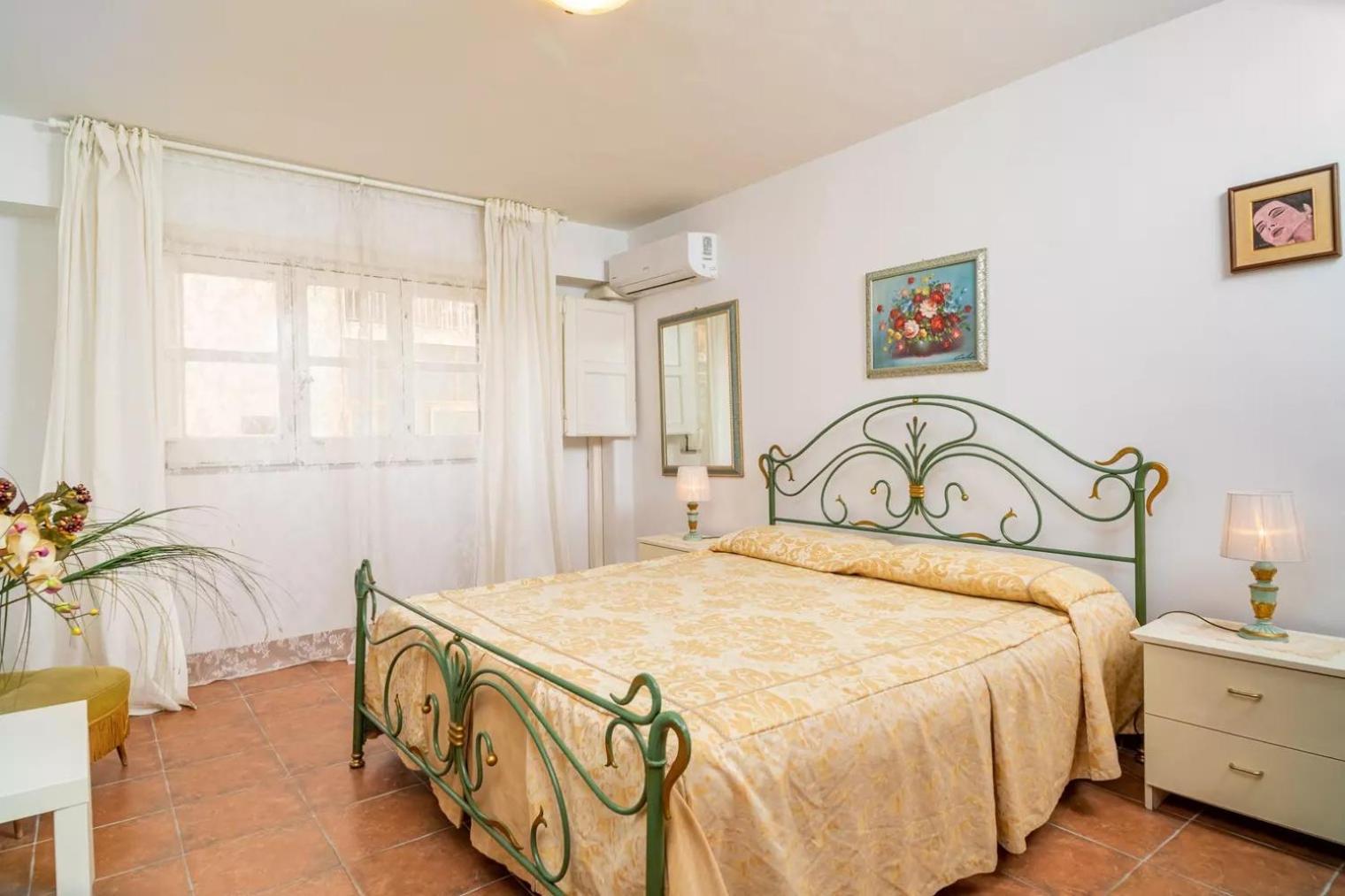 House Stephanotus Катания Экстерьер фото